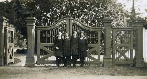 cora-lynn-brighton-technical-school-12-sept-1928-winnie-bennett-nancie-mcadams-dorothy-burrows-audrey-swinson_orig